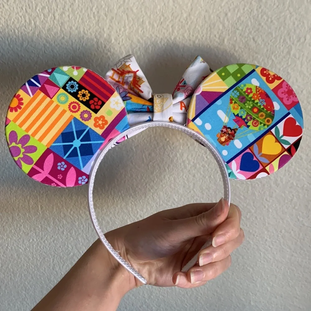 it’s a small world Ears - Picture 2 of 7